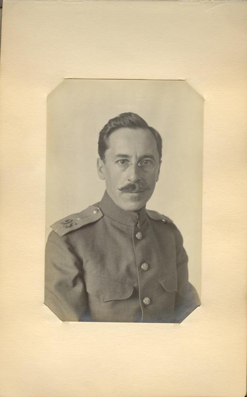 Memory book, photograph, page 23 (front, full page)